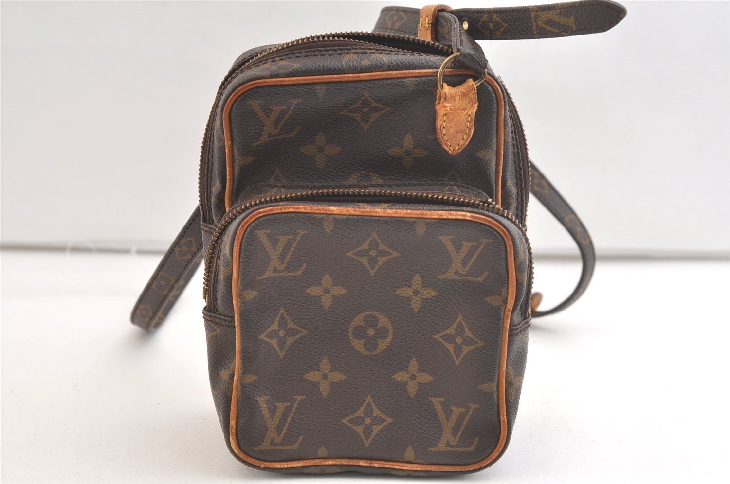 Authentic Louis Vuitton Monogram Mini Amazone Shoulder Bag M45238 Junk 3399K