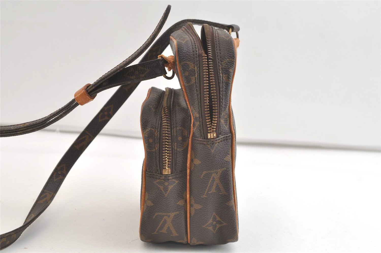 Authentic Louis Vuitton Monogram Mini Amazone Shoulder Bag M45238 Junk 3399K