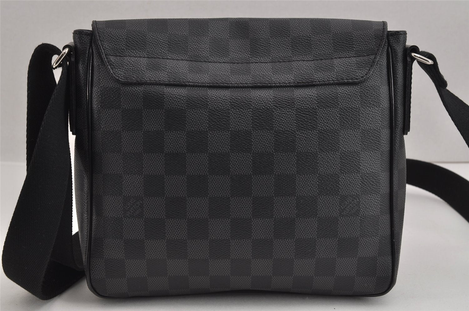 Auth Louis Vuitton Damier Graphite District PM N41260 Shoulder Cross Bag 3402J