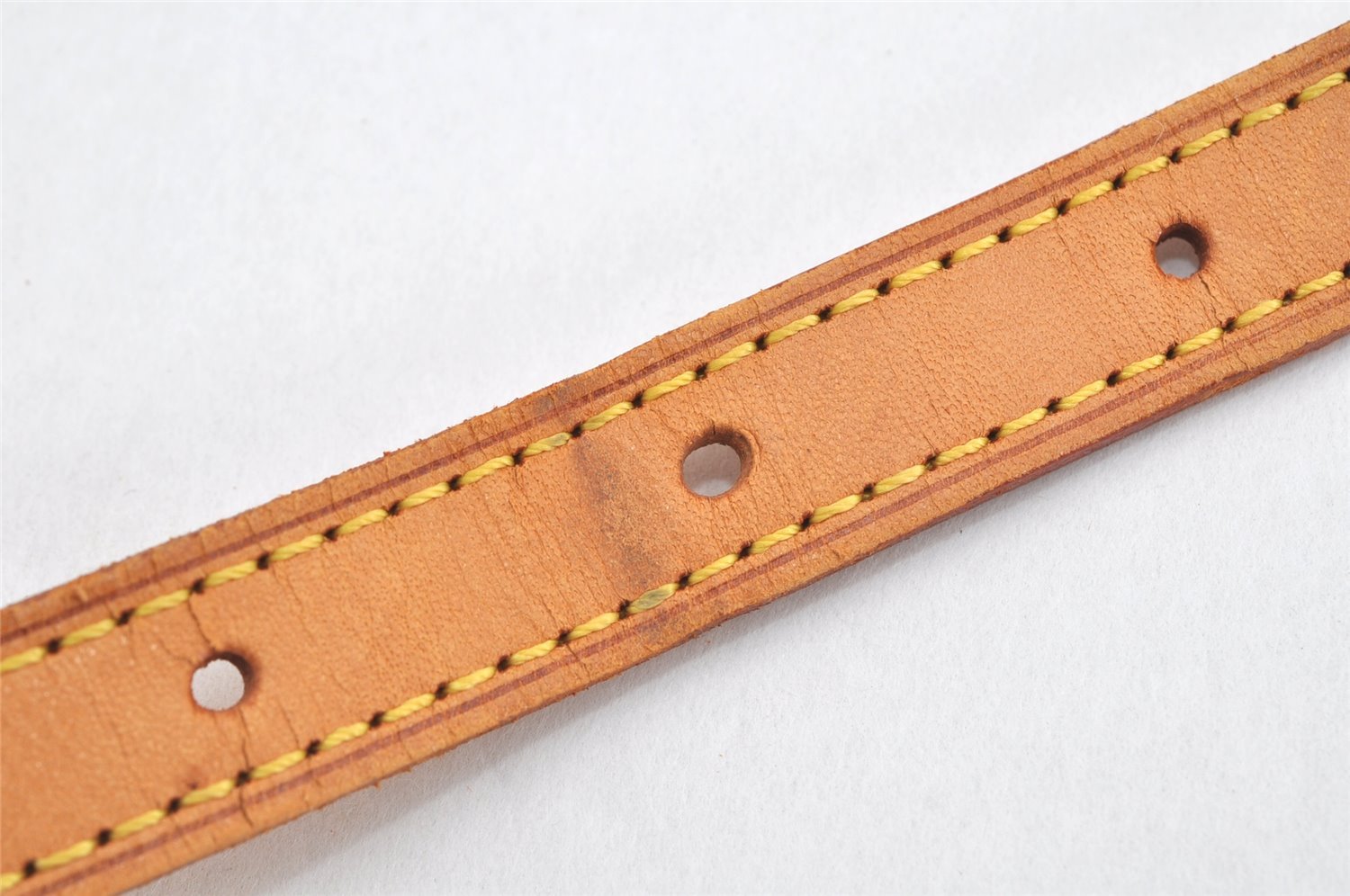 Authentic Louis Vuitton Leather Shoulder Strap For Bucket PM 27.6