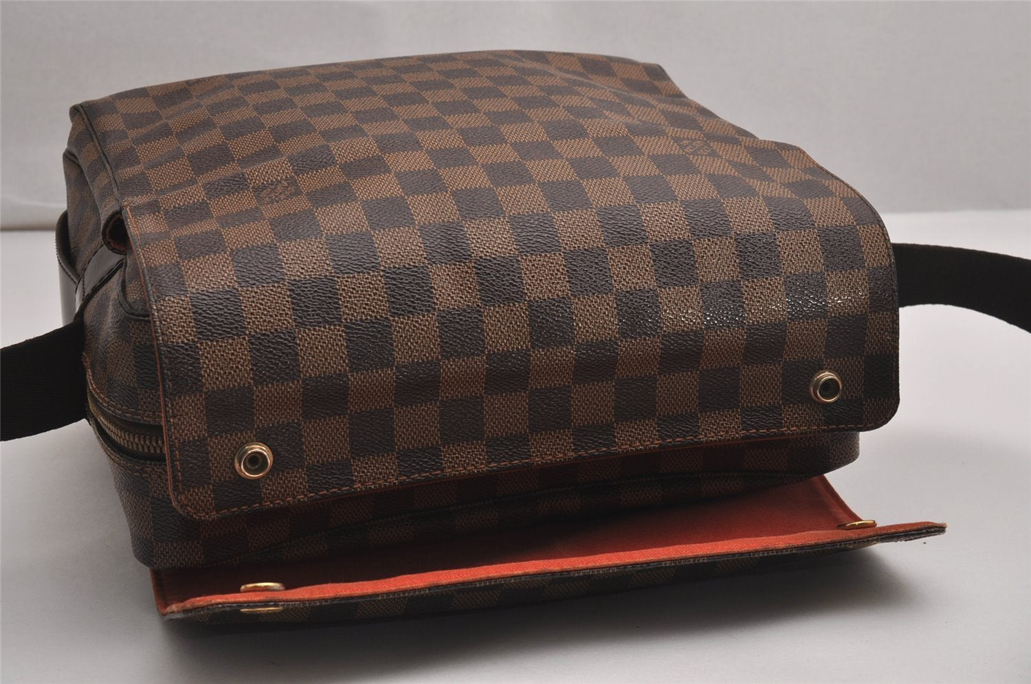 Authentic Louis Vuitton Damier Naviglio Shoulder Cross Body Bag N45255 LV 3404J