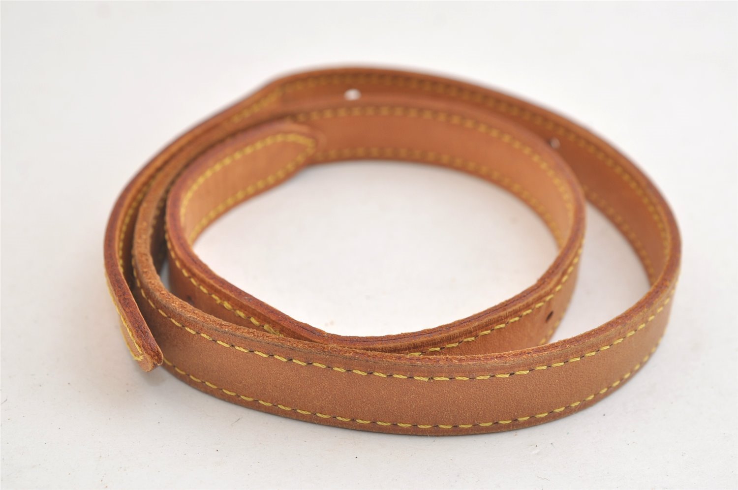 Authentic Louis Vuitton Leather Shoulder Strap For Bucket GM 31.9