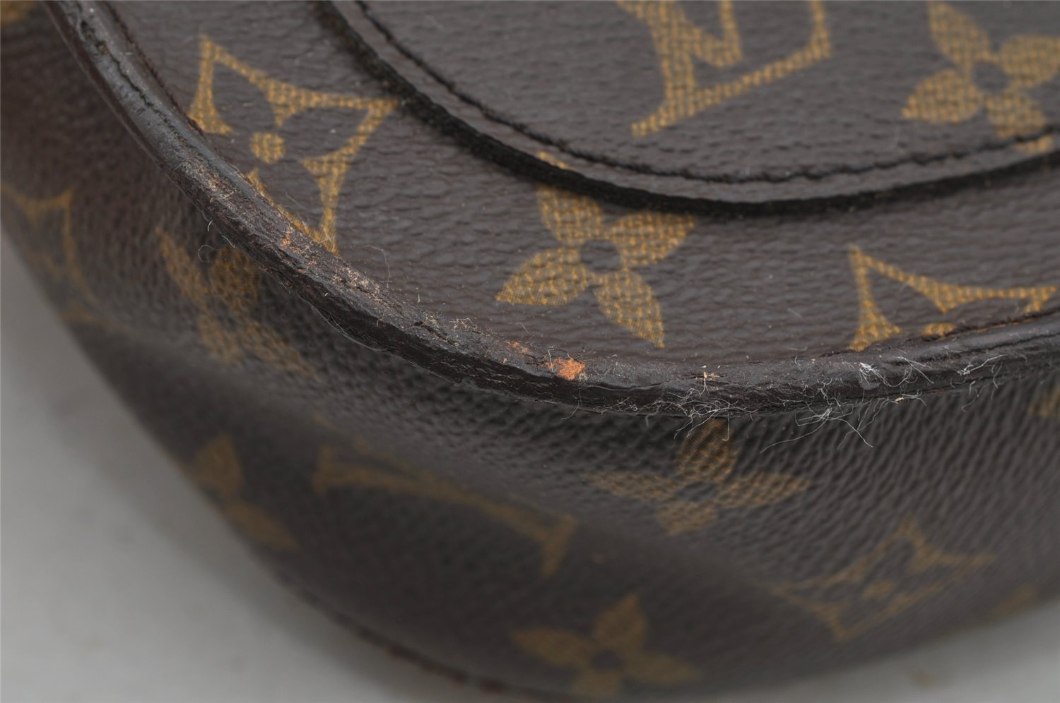 Authentic Louis Vuitton Monogram Saint Cloud GM M51242 Shoulder Cross Bag 3405J