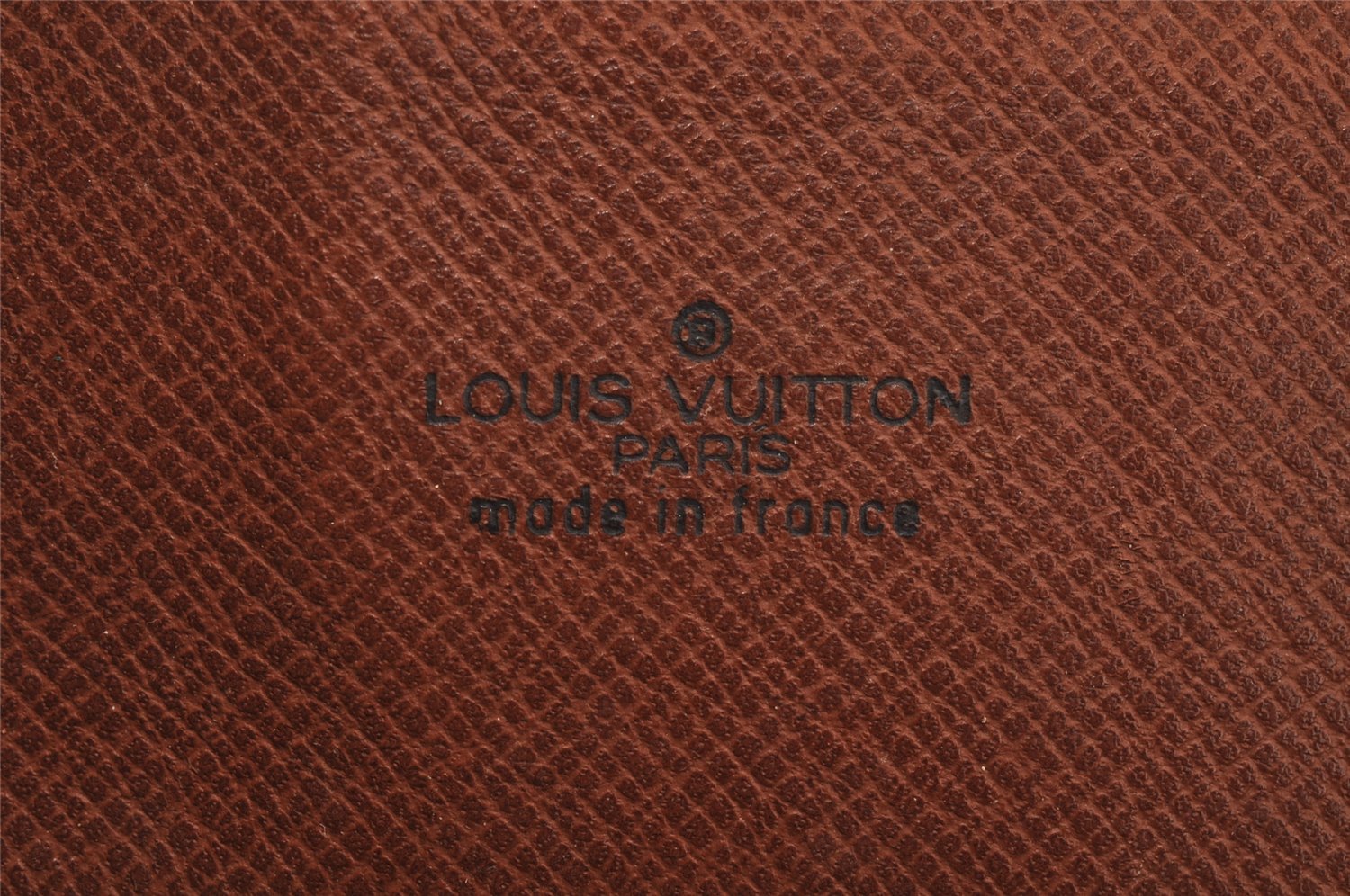 Authentic Louis Vuitton Monogram Saint Cloud GM M51242 Shoulder Cross Bag 3405J