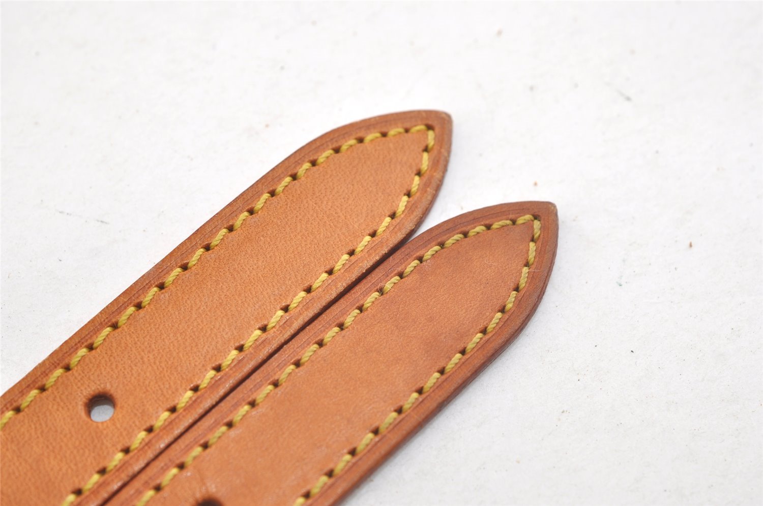 Authentic Louis Vuitton Leather Shoulder Strap For Bucket GM 31.9
