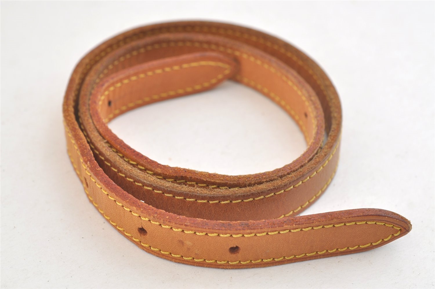 Authentic Louis Vuitton Leather Shoulder Strap For Bucket GM 31.9