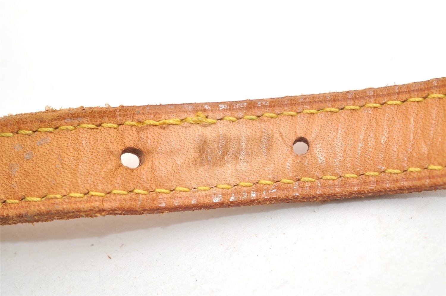 Authentic Louis Vuitton Leather Shoulder Strap For Bucket GM 31.9