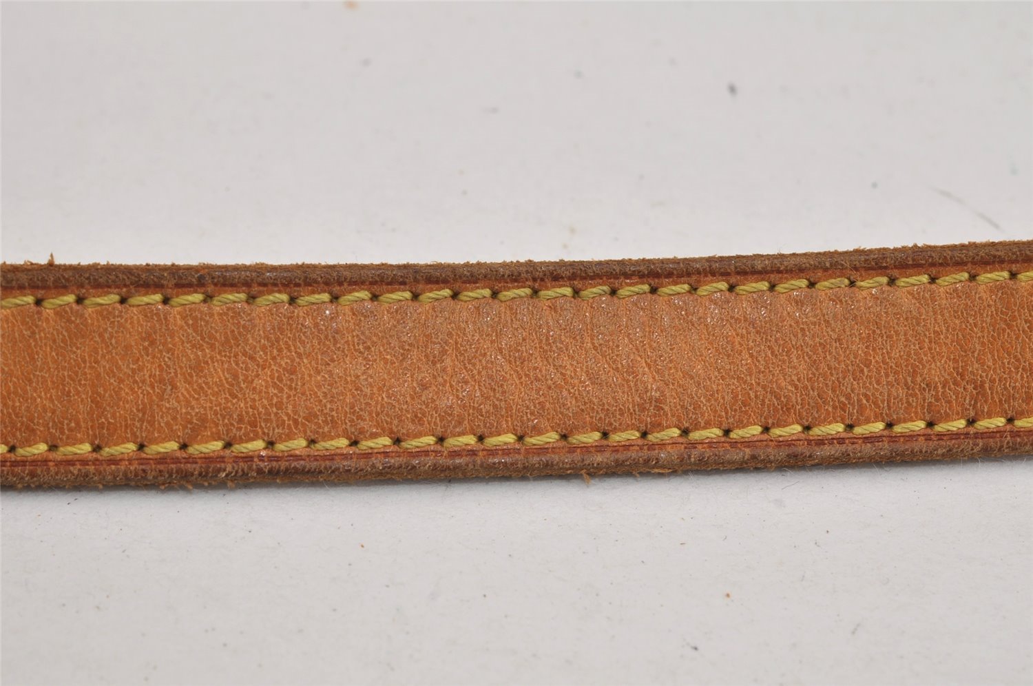 Authentic Louis Vuitton Leather Shoulder Strap For Bucket GM 31.9