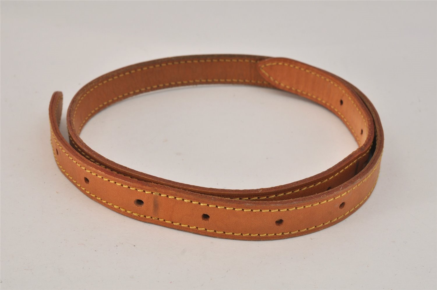 Authentic Louis Vuitton Leather Shoulder Strap For Bucket GM 31.9