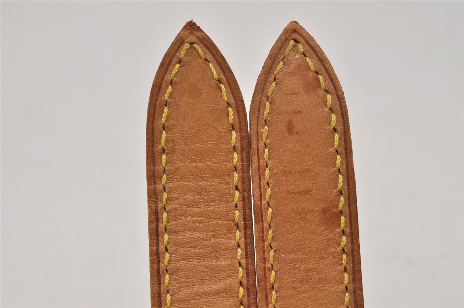 Authentic Louis Vuitton Leather Shoulder Strap For Bucket GM 31.9