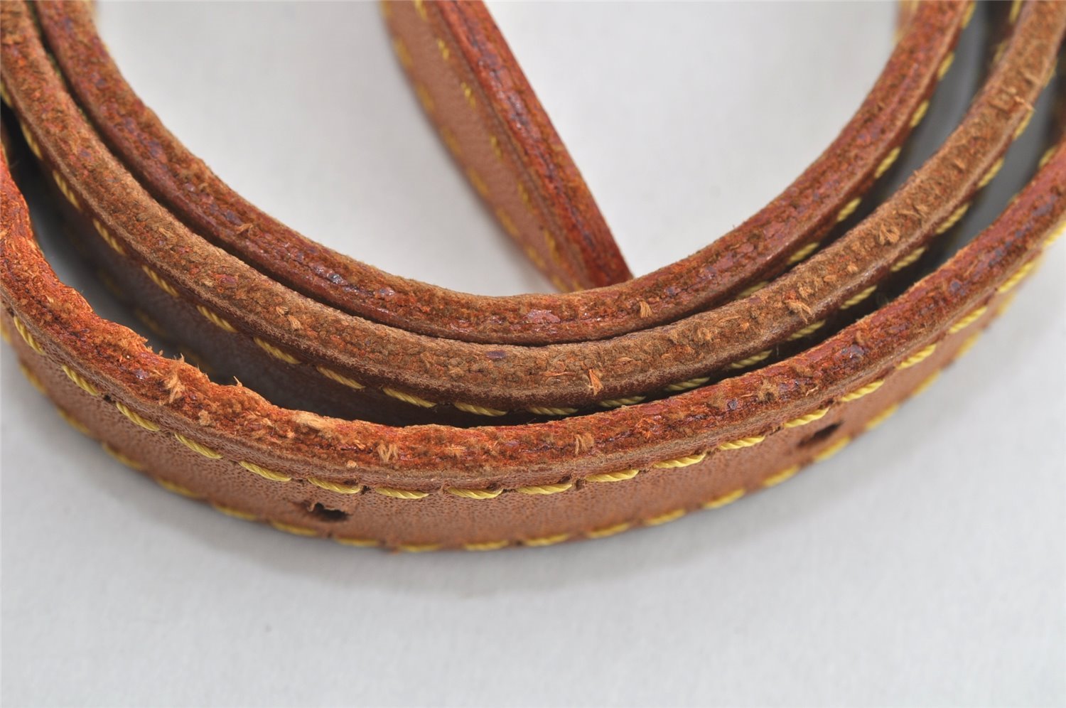 Authentic Louis Vuitton Leather Shoulder Strap For Bucket PM 27.6
