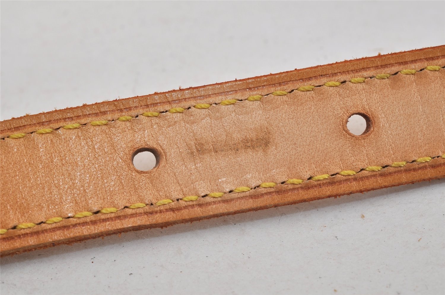 Authentic Louis Vuitton Leather Shoulder Strap For Bucket GM 31.9