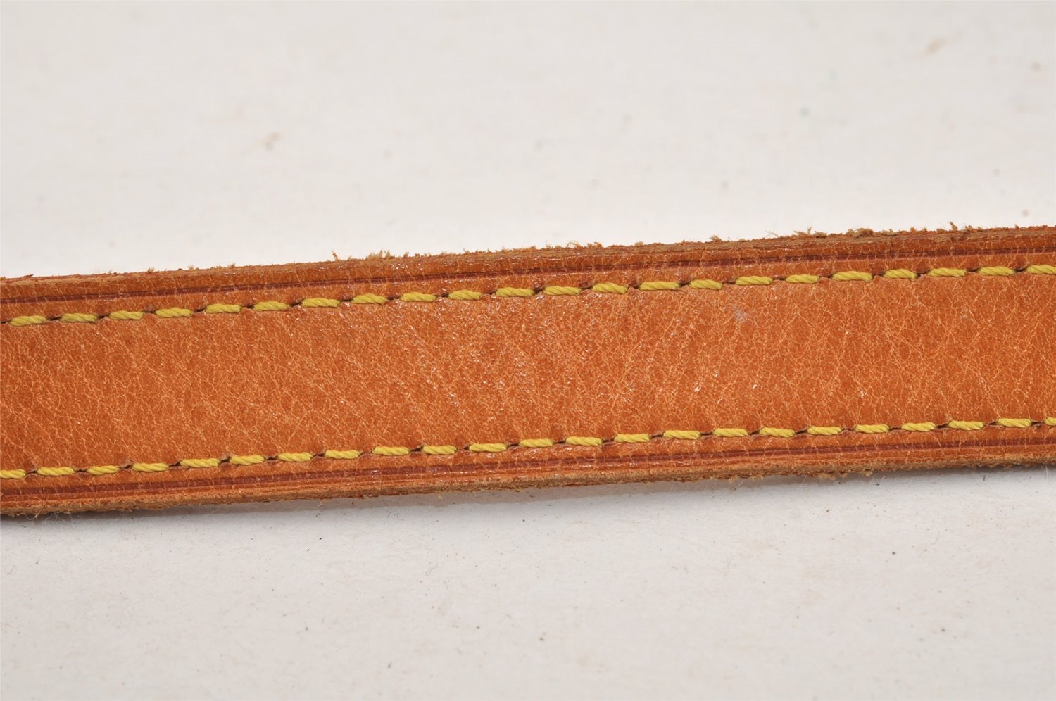 Authentic Louis Vuitton Leather Shoulder Strap For Bucket GM 31.9