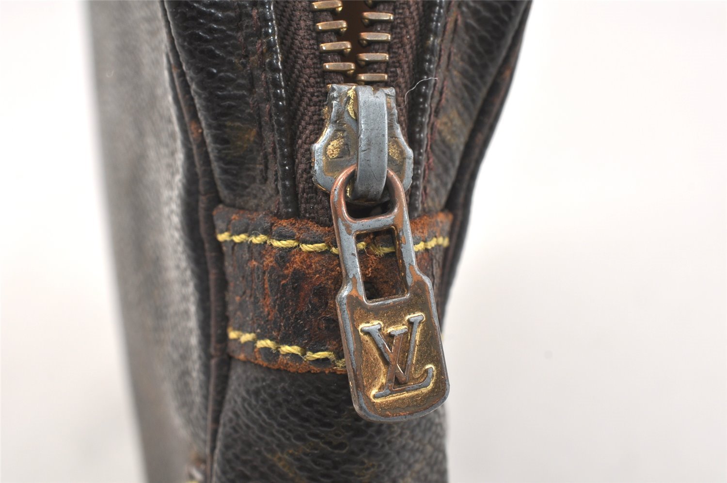 Authentic Louis Vuitton Monogram Marly Dragonne PM M51827 Clutch Bag Junk 3413K