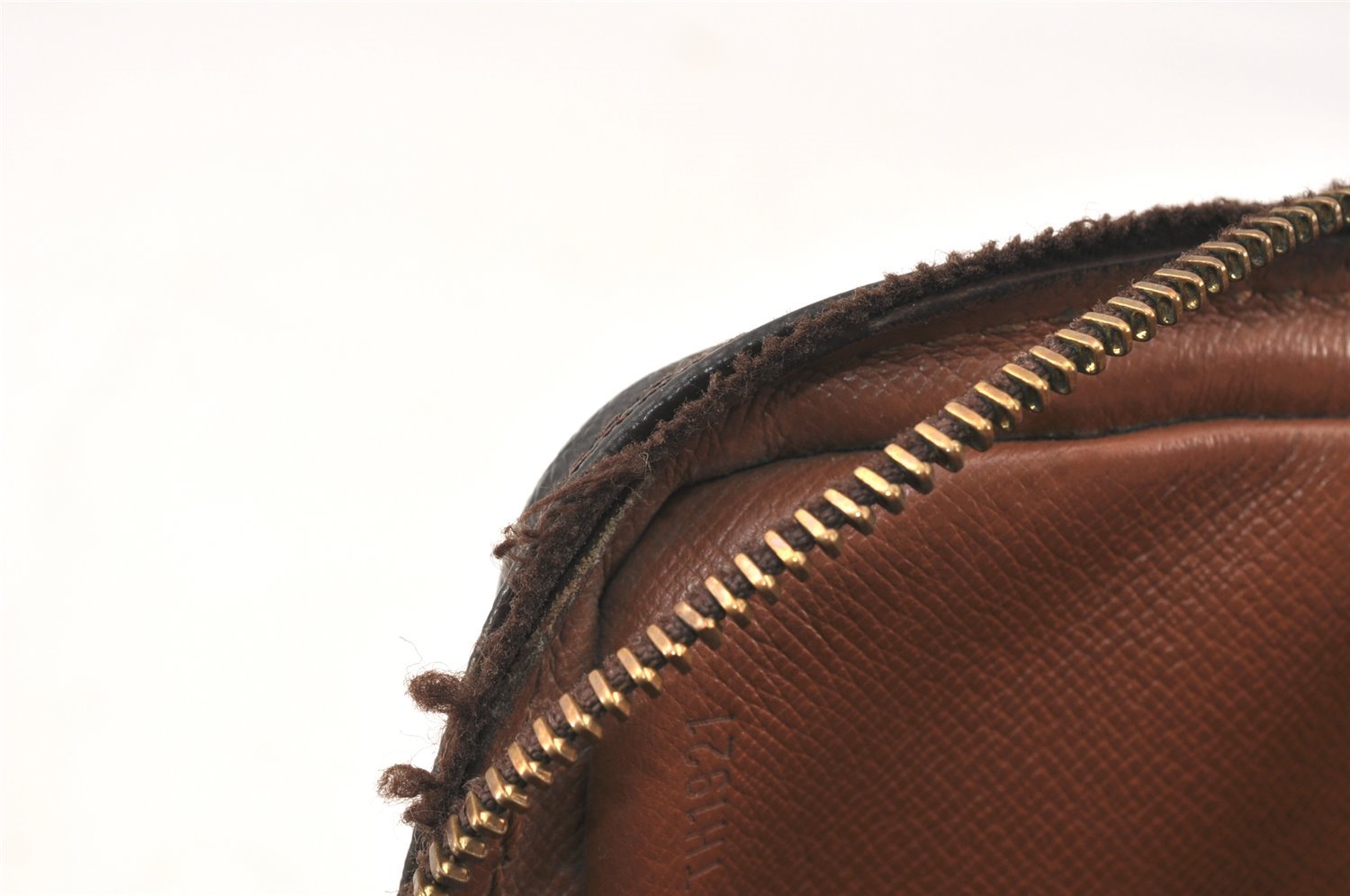 Authentic Louis Vuitton Monogram Marly Dragonne PM M51827 Clutch Bag Junk 3413K