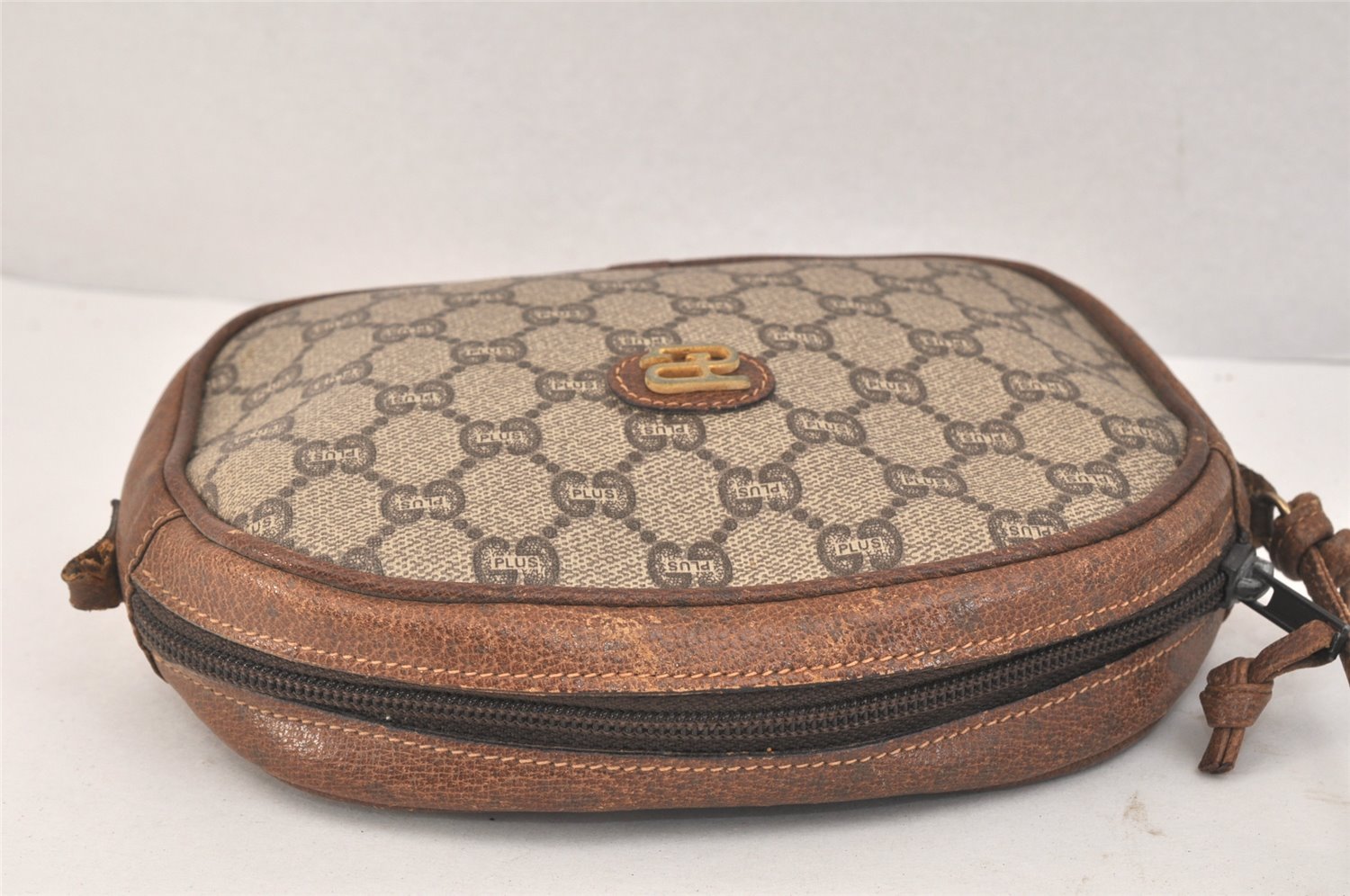 Authentic GUCCI GG Plus Shoulder Cross Body Bag PVC Leather Brown Junk 3423K