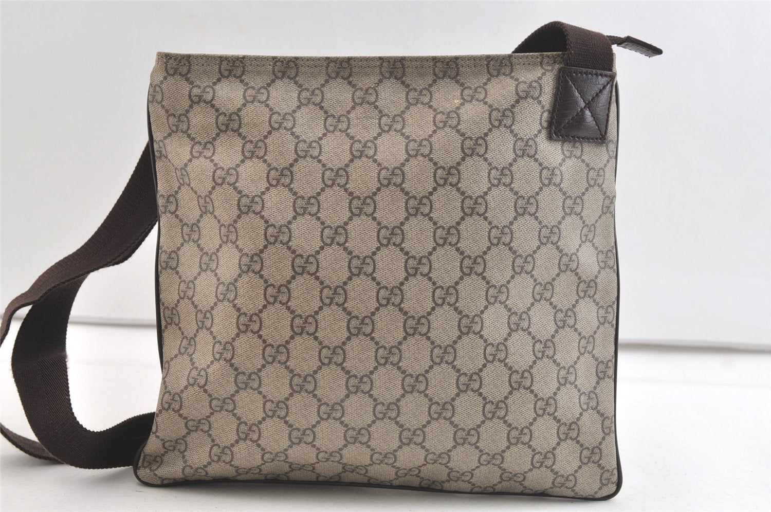 Authentic GUCCI Shoulder Cross Body Bag Purse GG PVC Leather 141626 Brown 3424K