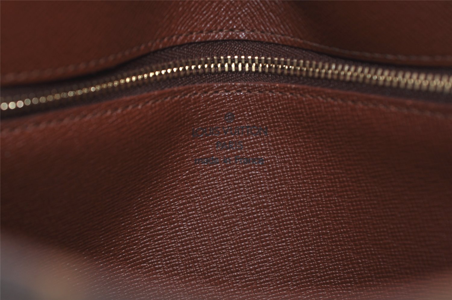 Authentic Louis Vuitton Monogram Saint Cloud GM M51242 Shoulder Cross Bag 3426J