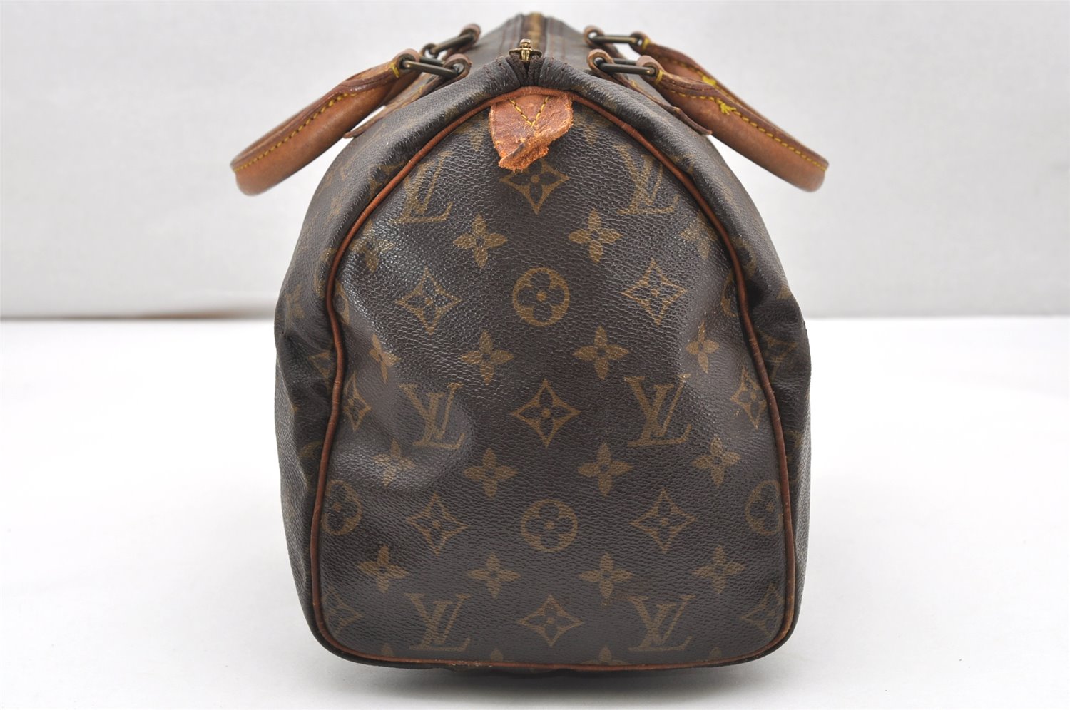 Authentic Louis Vuitton Monogram Speedy 30 Hand Boston Bag M41526 LV Junk 3431K