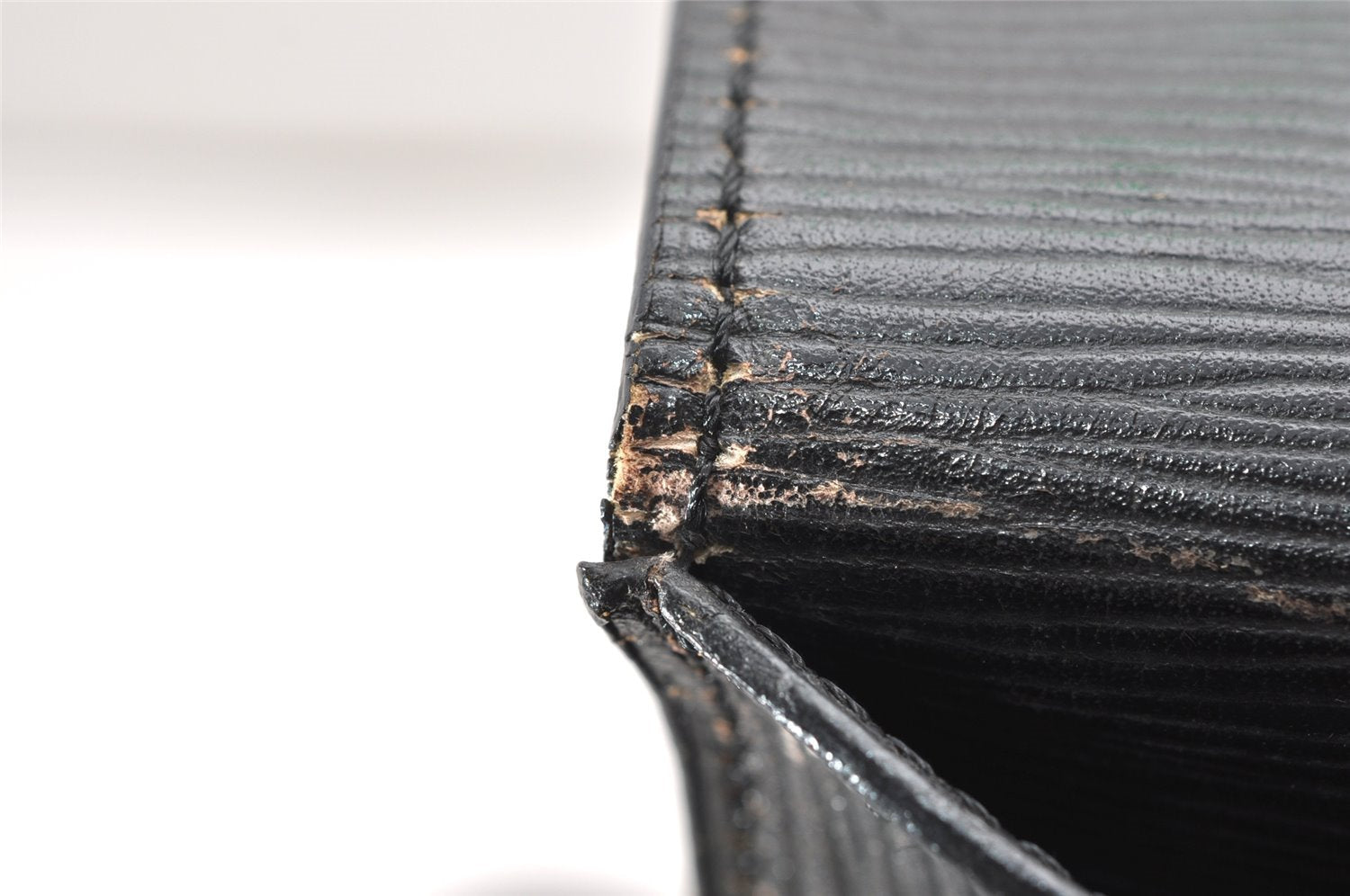 Authentic Louis Vuitton Epi Cartouchiere MM Shoulder Bag Black M52242 LV 3432K