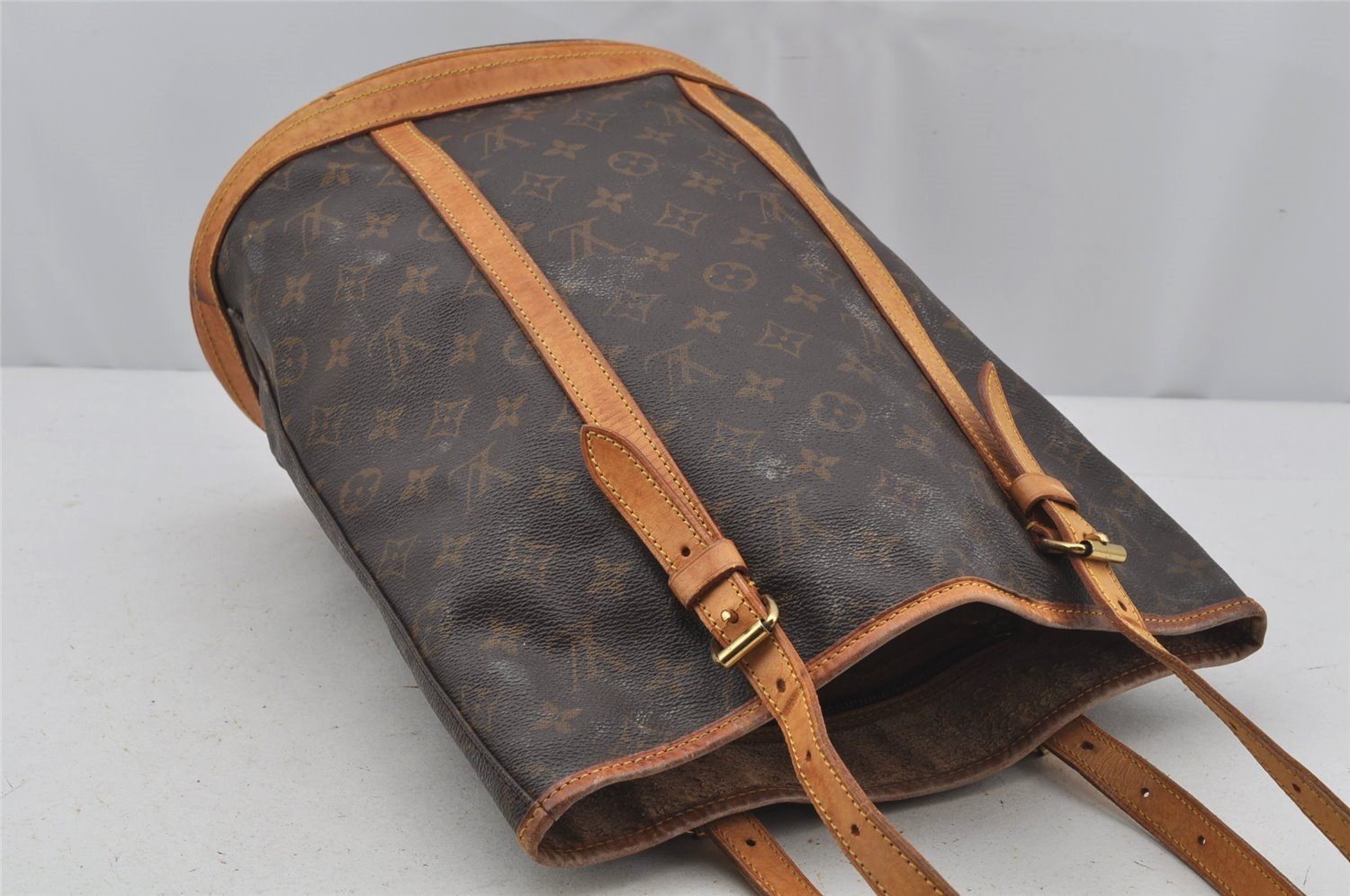 Authentic Louis Vuitton Monogram Bucket GM Shoulder Bag M42236 LV Junk 3439J