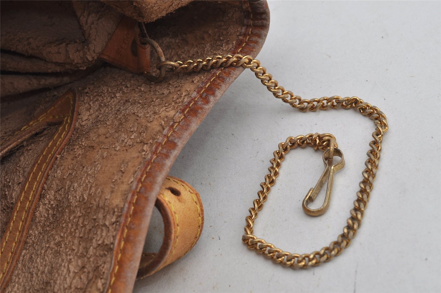 Authentic Louis Vuitton Monogram Bucket GM Shoulder Bag M42236 LV Junk 3439J