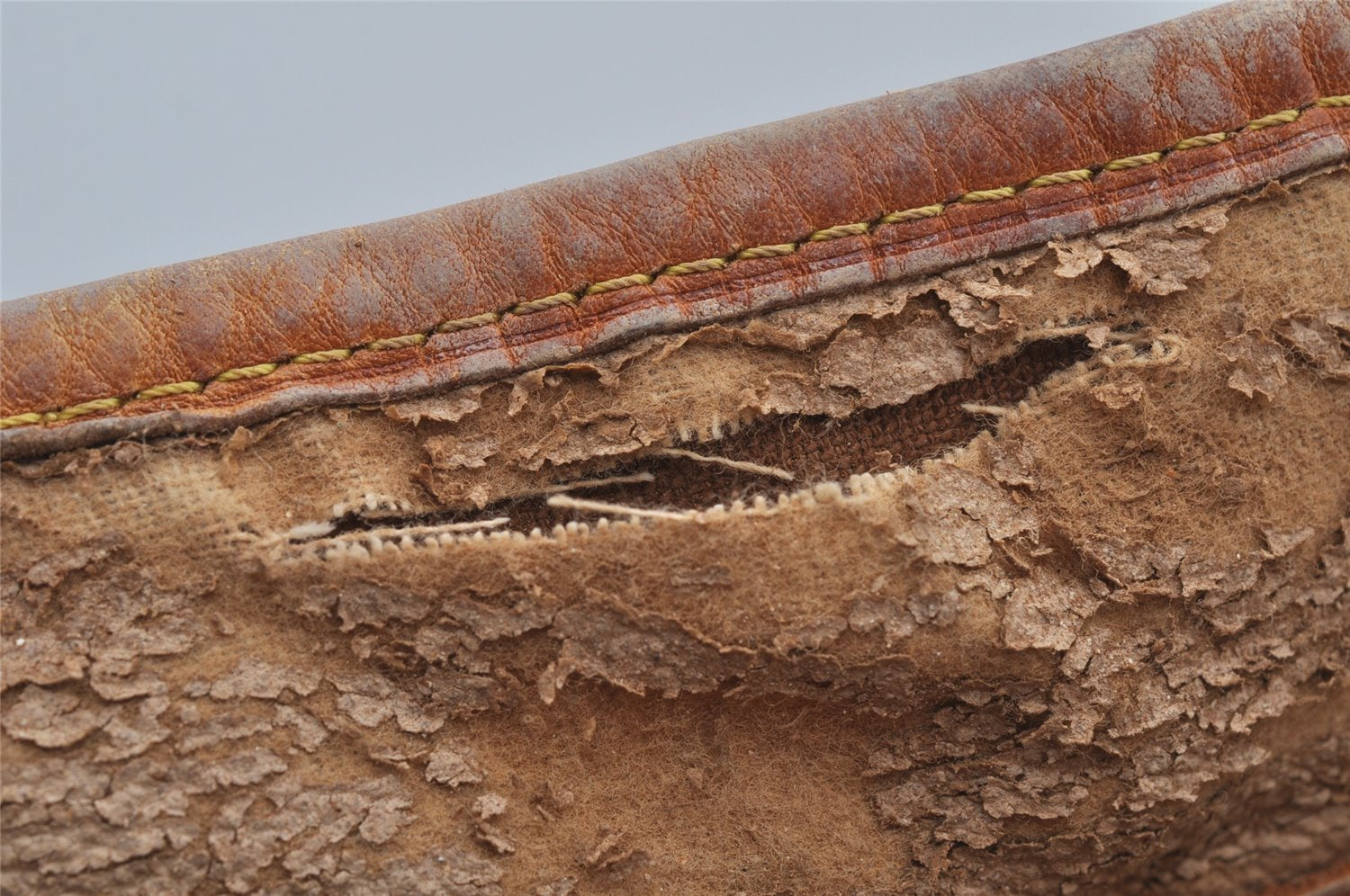 Authentic Louis Vuitton Monogram Bucket GM Shoulder Bag M42236 LV Junk 3439J