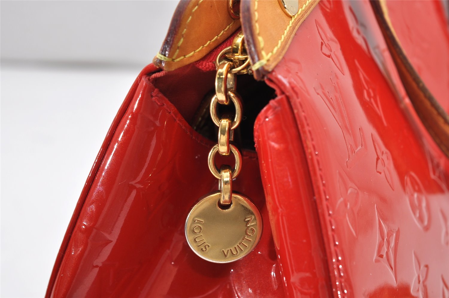 Authentic Louis Vuitton Vernis Brea MM 2Way Shoulder Hand Bag M91798 Red 3442K