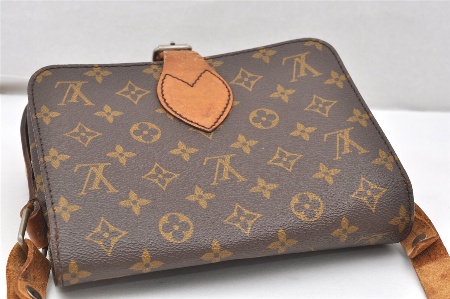 Authentic Louis Vuitton Monogram Cartouchiere MM Shoulder Bag Old Model 3446K