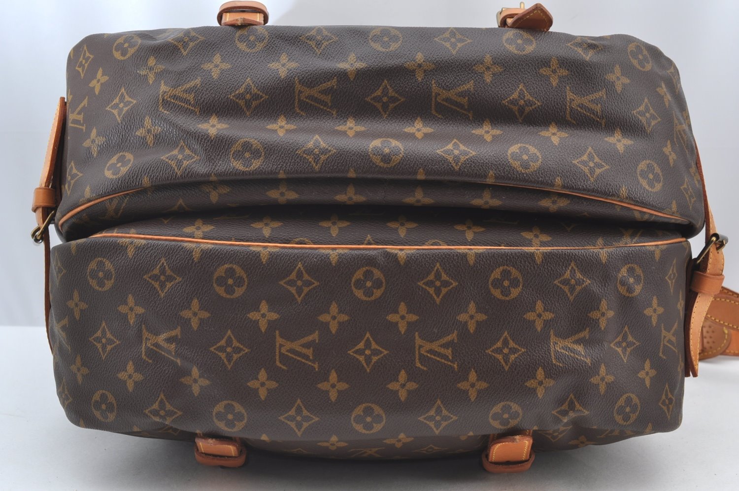 Authentic Louis Vuitton Monogram Saumur 43 Shoulder Cross Bag M42252 LV 3450J