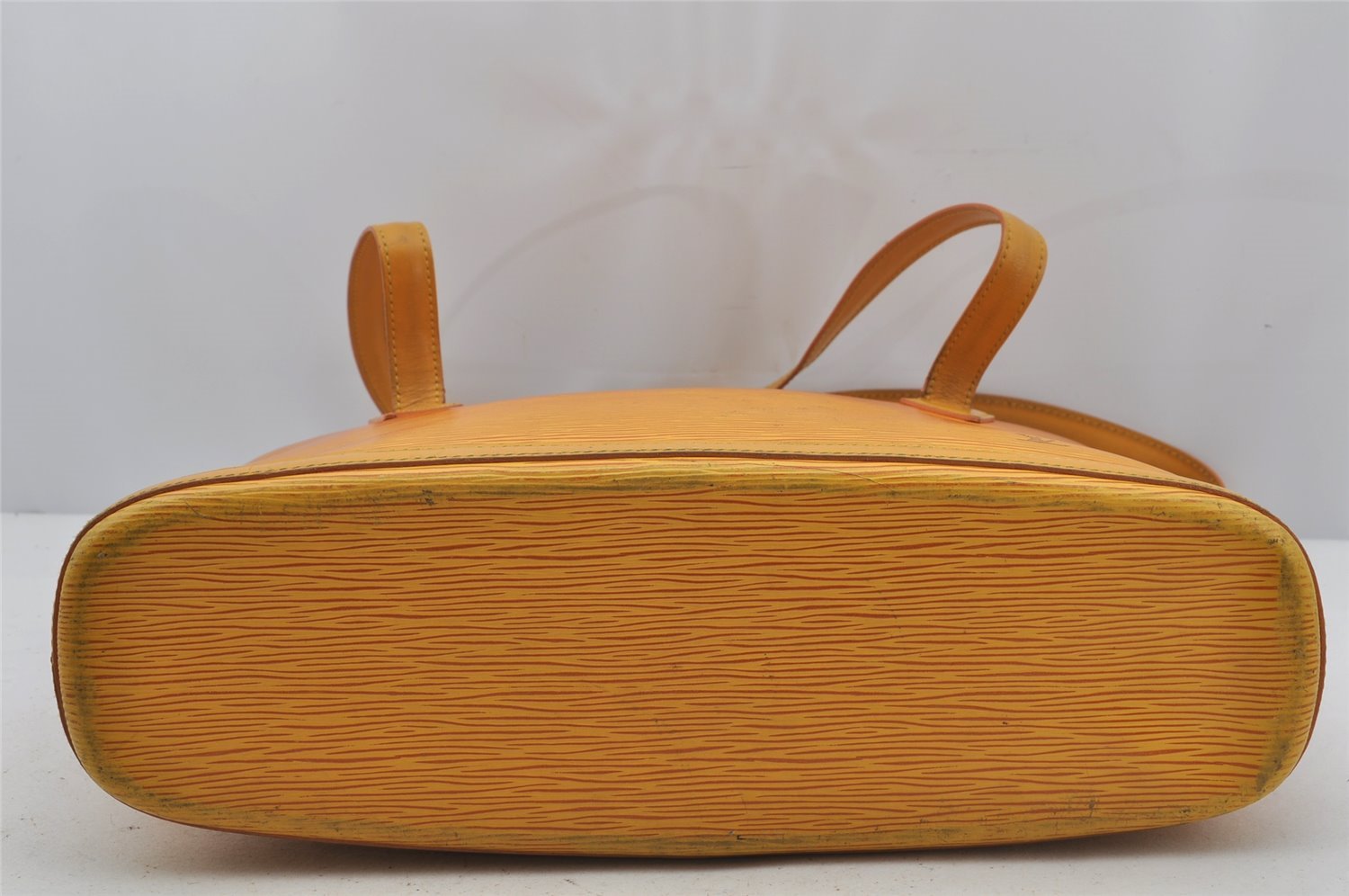 Authentic Louis Vuitton Epi Lussac Shoulder Tote Bag Yellow M52289 LV 3451J