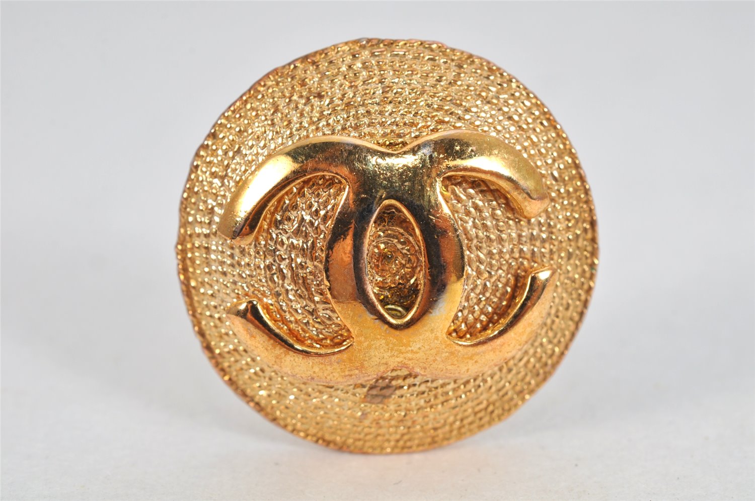 Authentic CHANEL Vintage Clip-On Earrings CC Logo Gold Plated 3455K