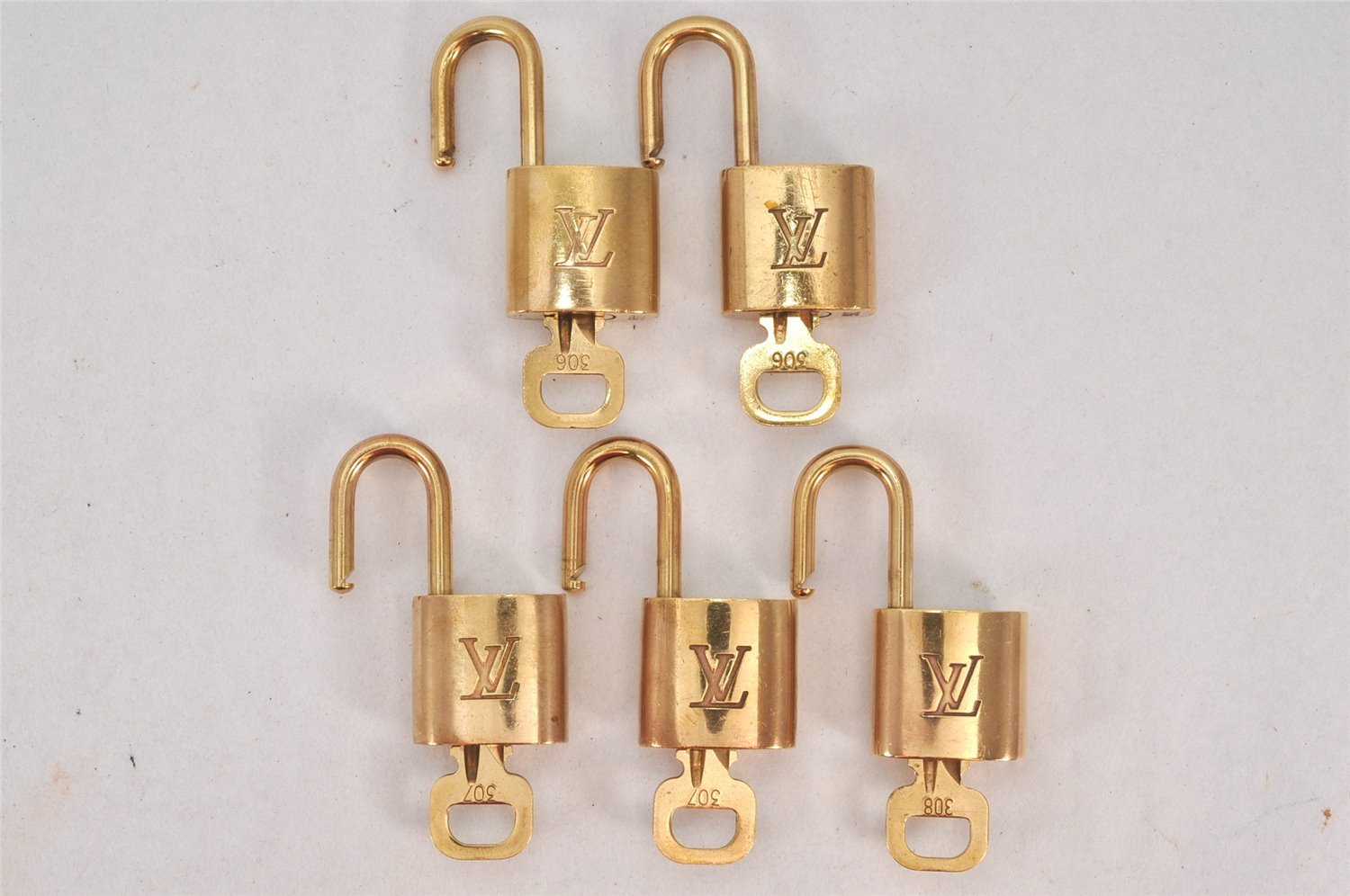 Authentic Louis Vuitton Padlock & Keys 10Set LV 3457K