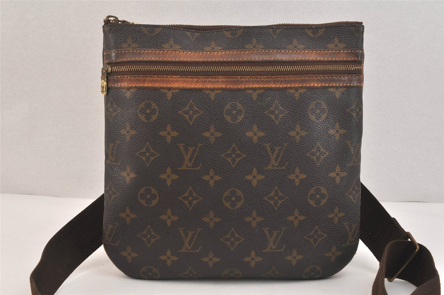 Auth Louis Vuitton Monogram Pochette Bosphore Shoulder Cross Bag M40044 LV 3467K