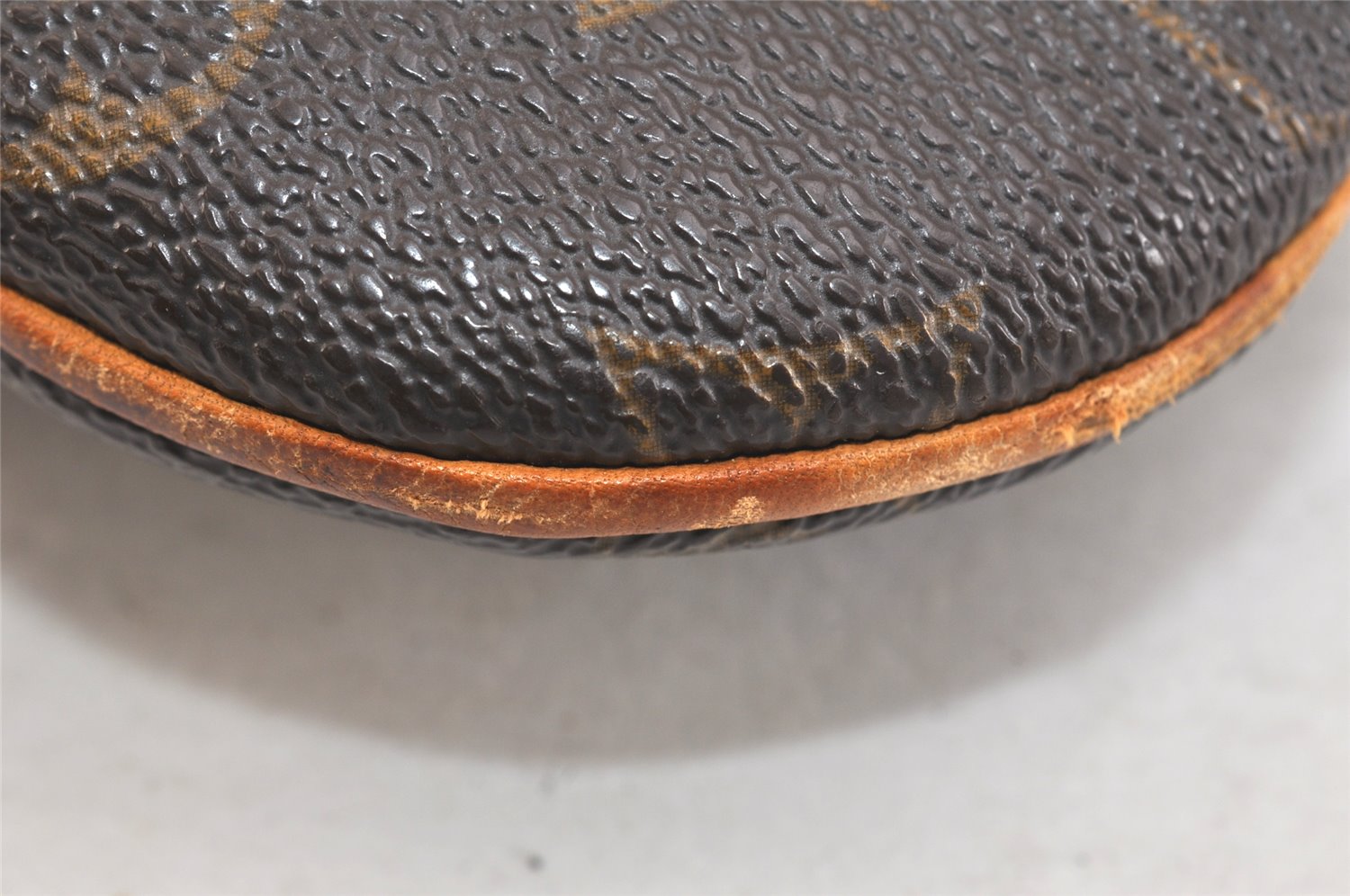 Auth Louis Vuitton Monogram Pochette Bosphore Shoulder Cross Bag M40044 LV 3467K