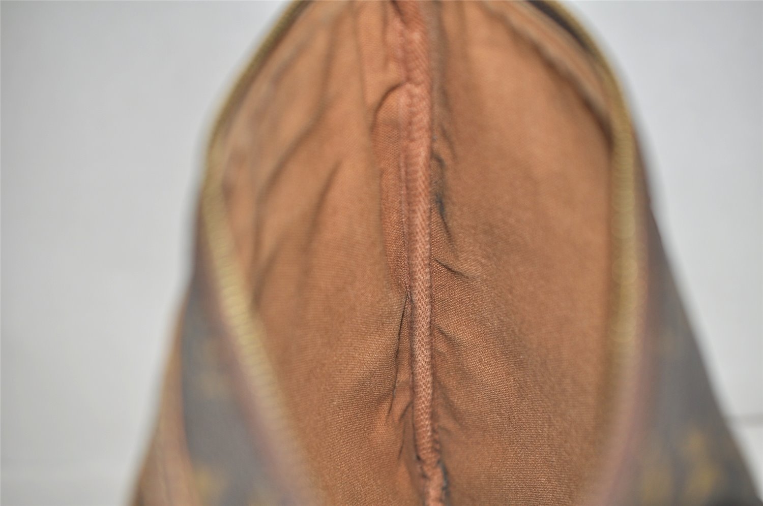 Auth Louis Vuitton Monogram Pochette Bosphore Shoulder Cross Bag M40044 LV 3467K