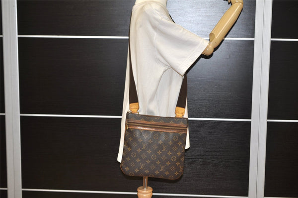 Auth Louis Vuitton Monogram Pochette Bosphore Shoulder Cross Bag M40044 LV 3467K