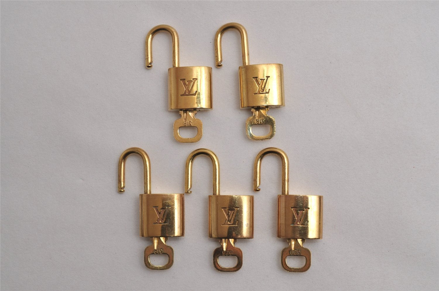 Authentic Louis Vuitton Padlock & Keys 10Set LV 3468J