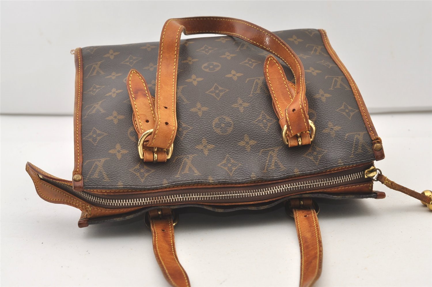 Authentic Louis Vuitton Monogram Popincourt Haut Shoulder Bag M40007 LV 3469J