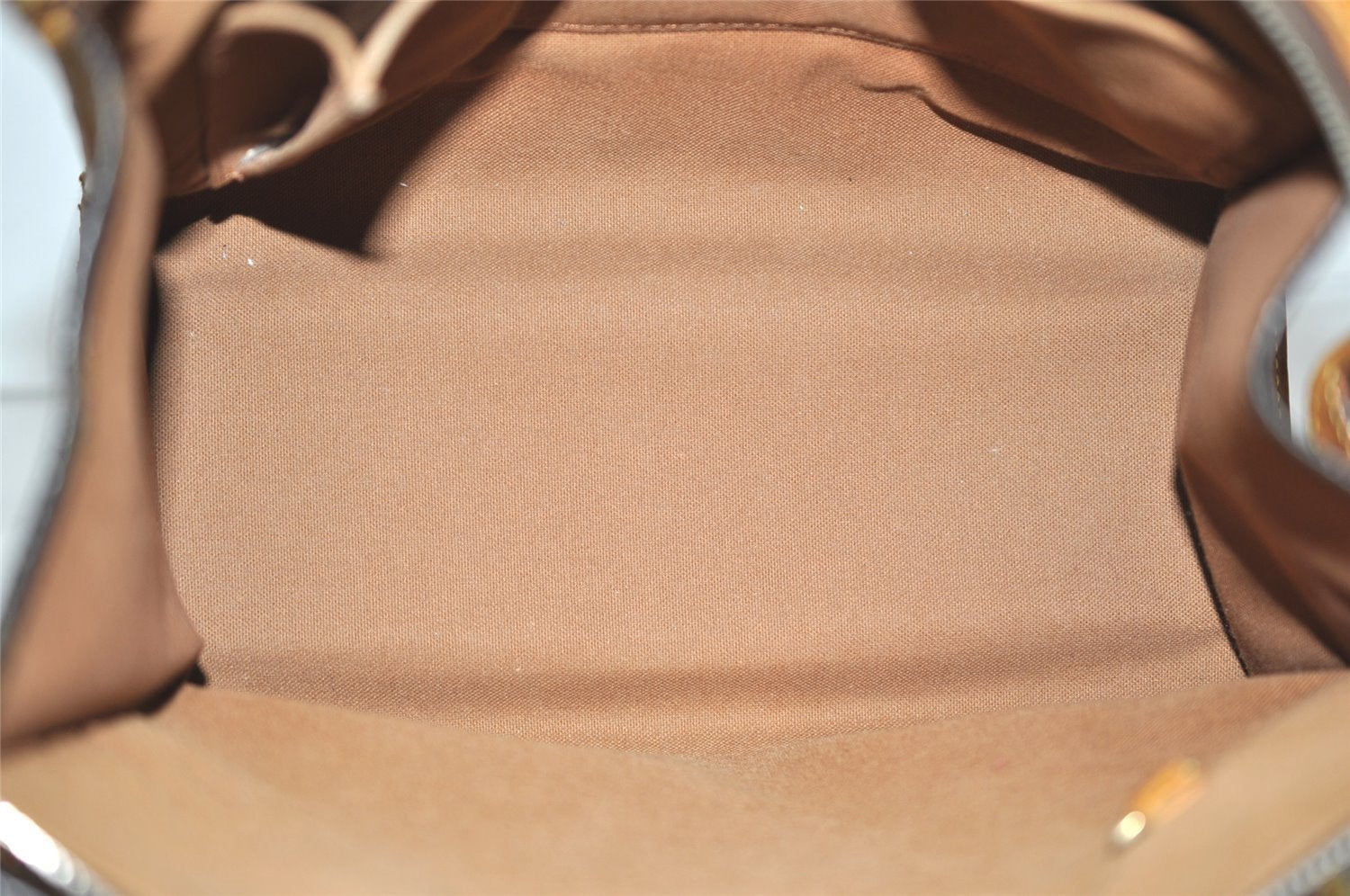 Authentic Louis Vuitton Monogram Popincourt Haut Shoulder Bag M40007 LV 3469J