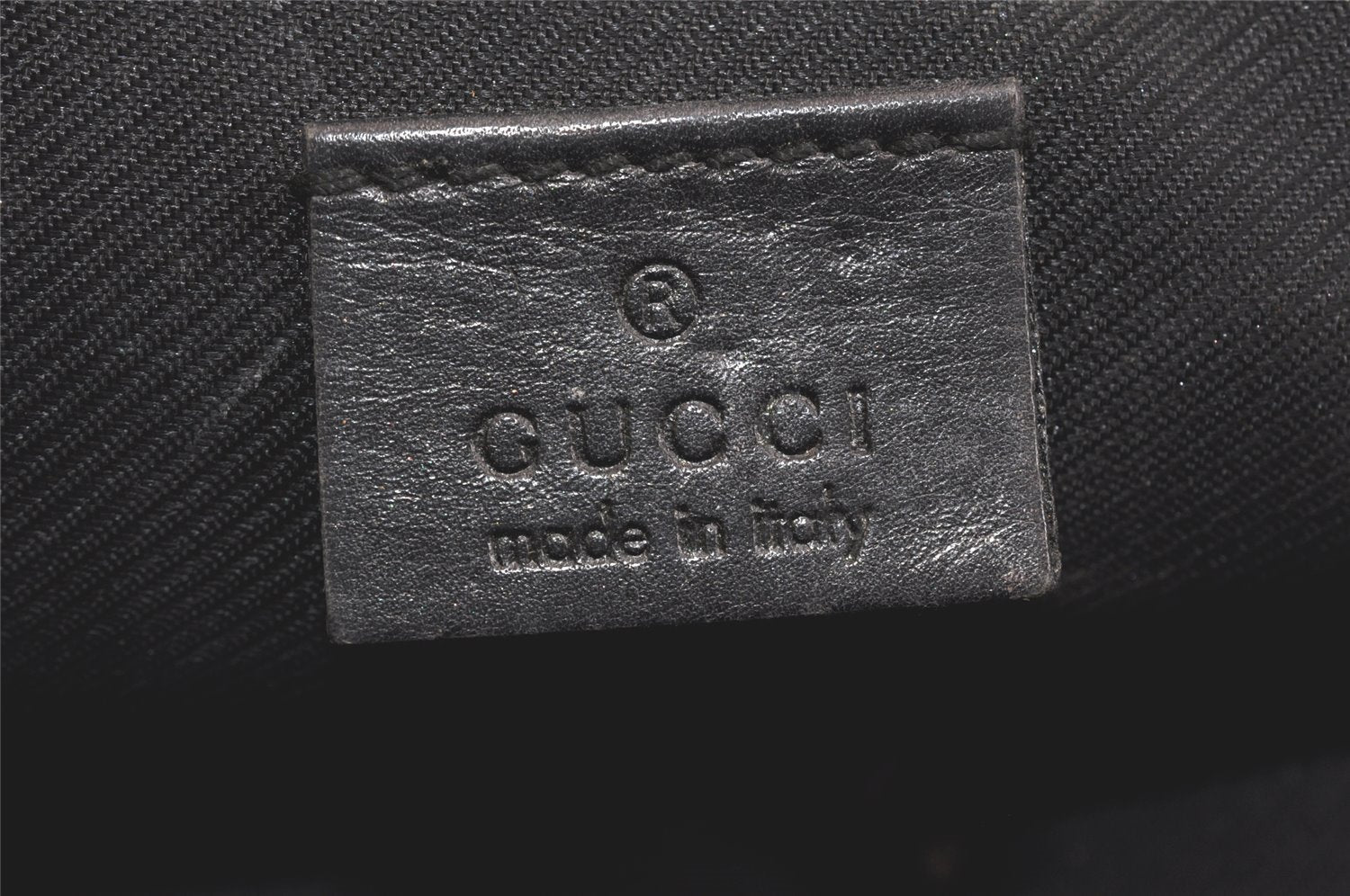 Authentic GUCCI Vintage Guccissima GG Leather Pouch Purse 141810 Black 3471K