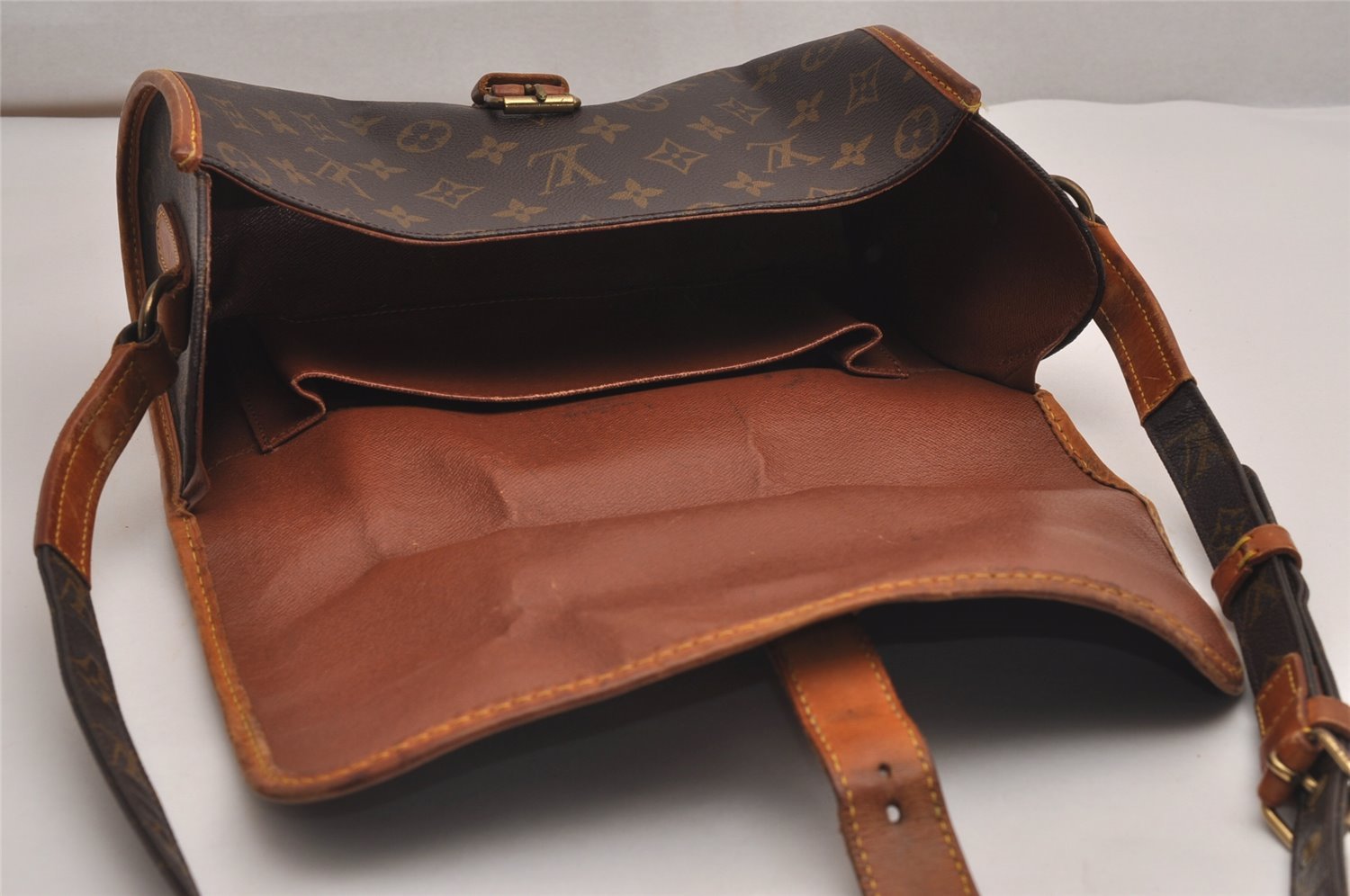 Authentic Louis Vuitton Monogram Marne Shoulder Cross Body Bag M51369 LV 3472J