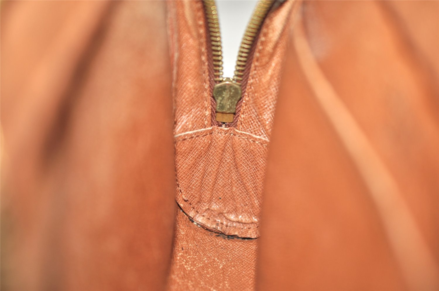 Authentic Louis Vuitton Monogram Orsay Clutch Hand Bag Purse M51790 LV 3473K