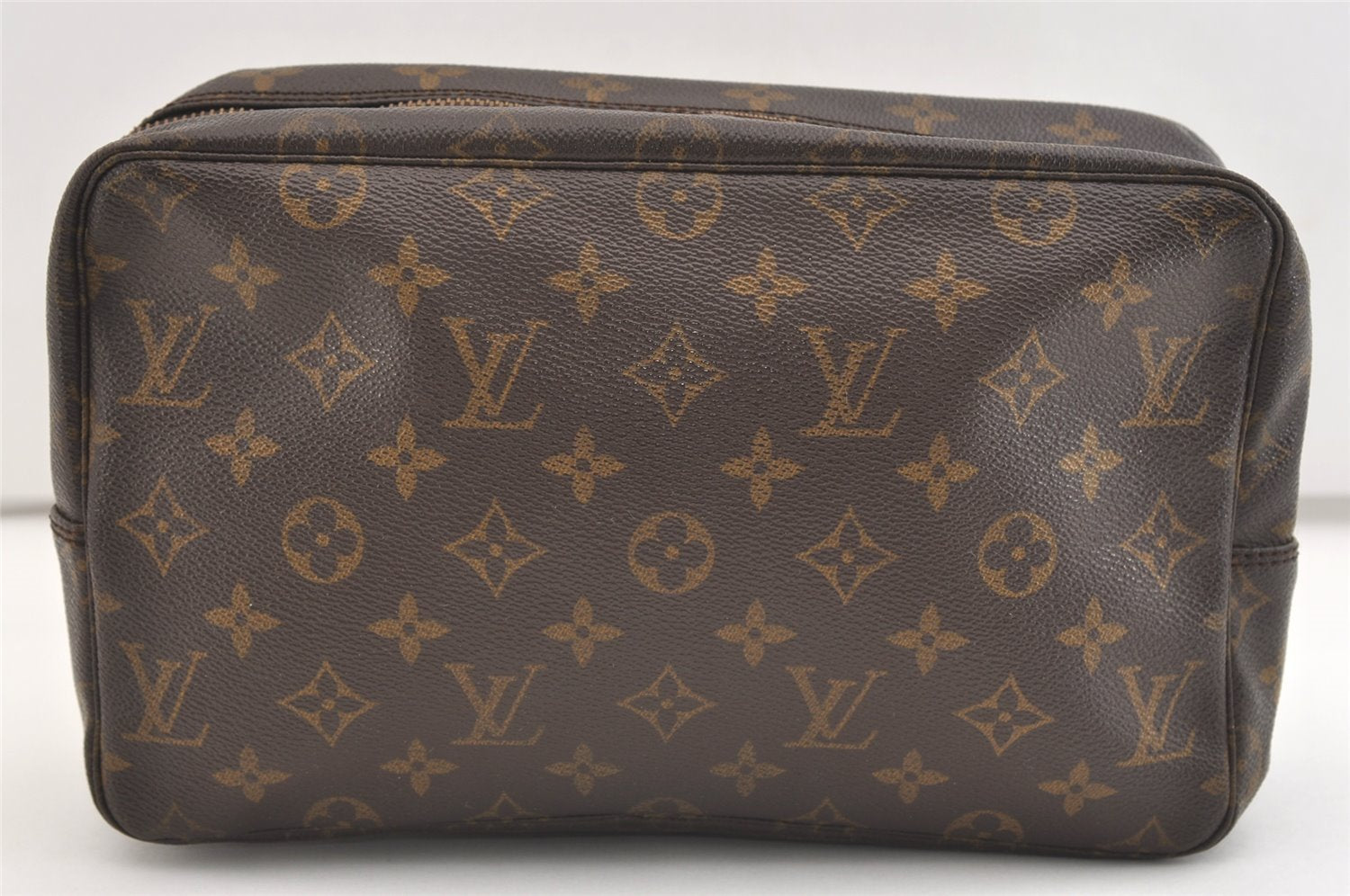 Auth Louis Vuitton Monogram Trousse Toilette 28 Clutch Bag M47522 Junk 3476J