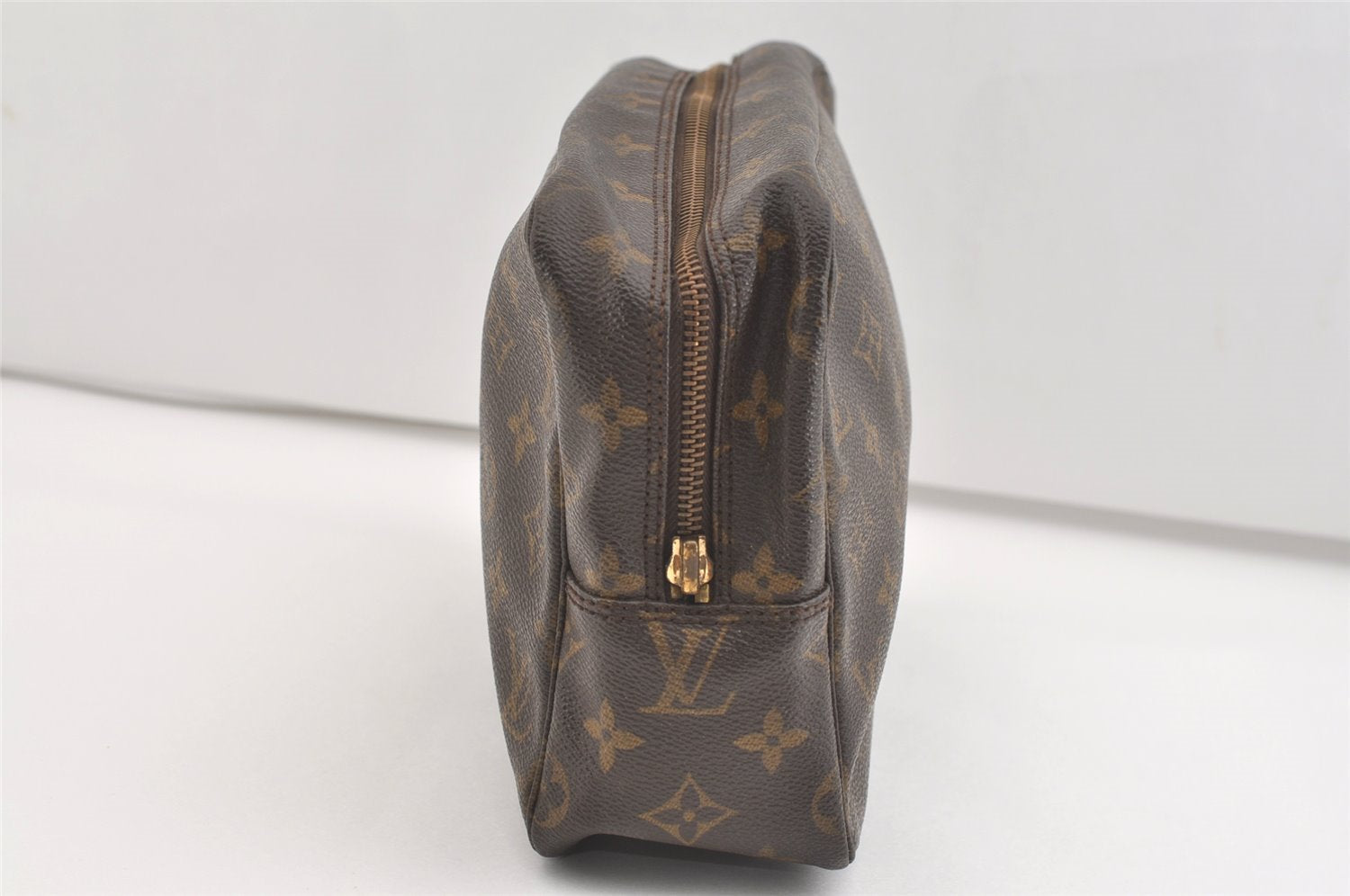 Auth Louis Vuitton Monogram Trousse Toilette 28 Clutch Bag M47522 Junk 3476J