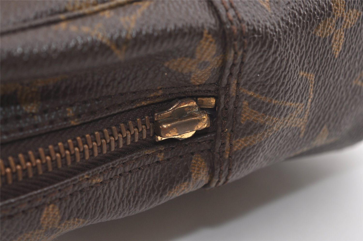 Auth Louis Vuitton Monogram Trousse Toilette 28 Clutch Bag M47522 Junk 3476J