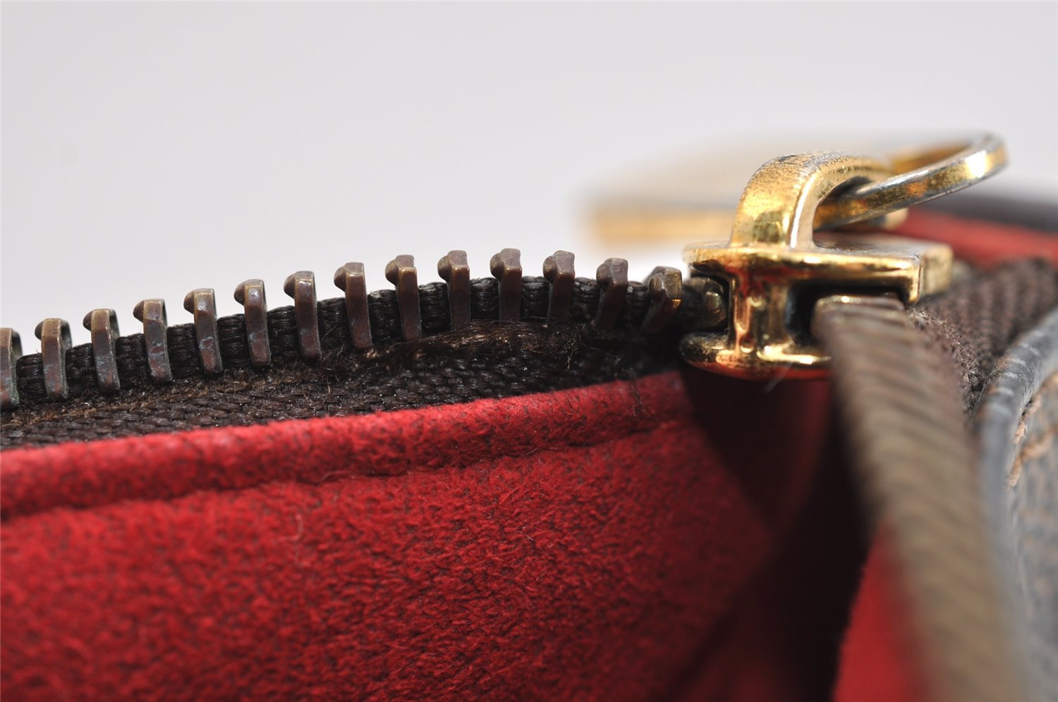 Authentic Louis Vuitton Damier Saleya PM Shoulder Tote Bag N51183 LV 3477J