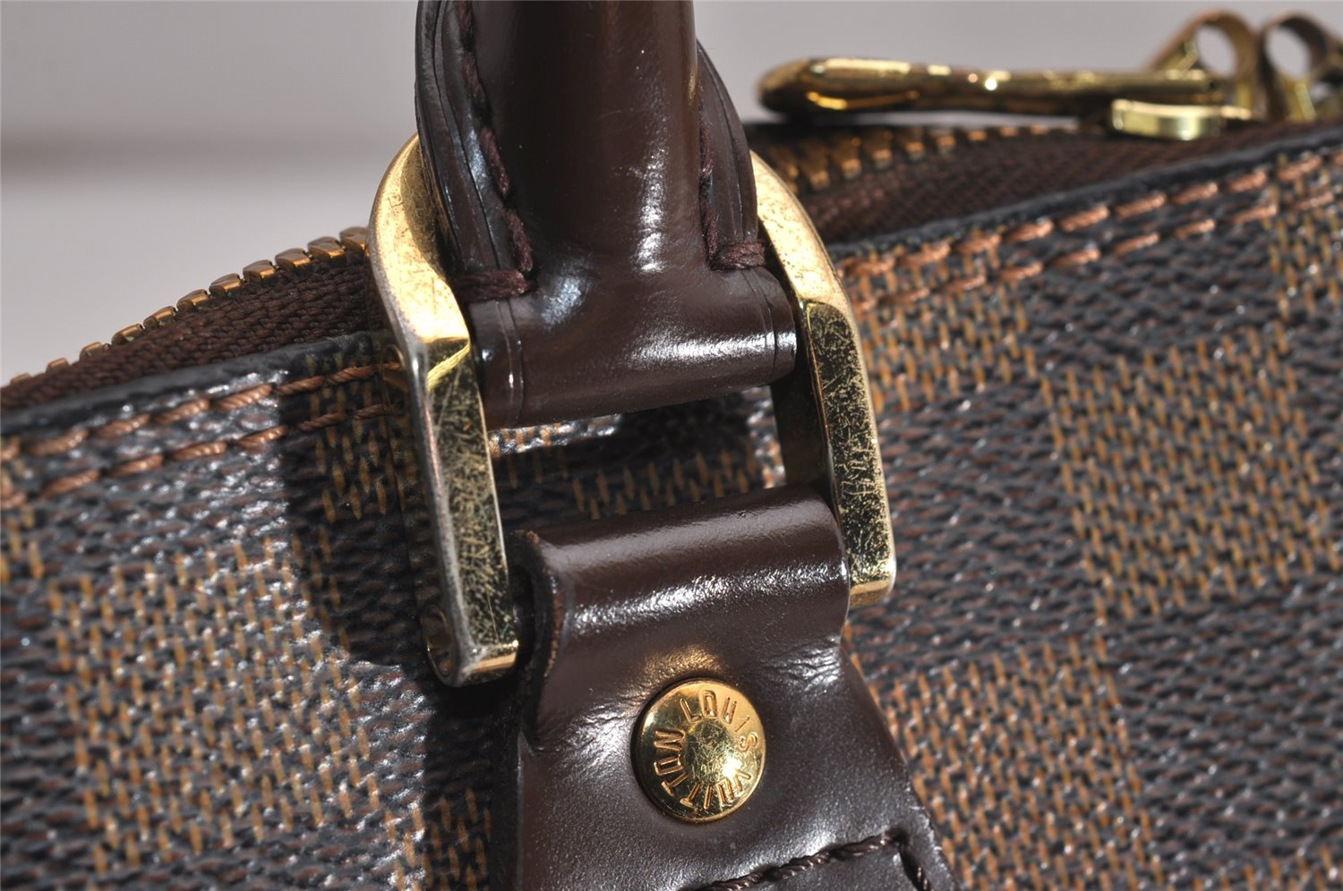 Authentic Louis Vuitton Damier Alma Hand Bag Purse N51131 LV 3479J