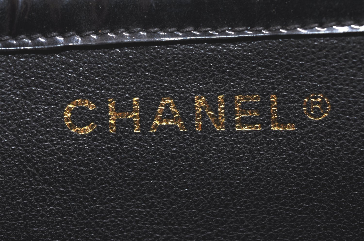 Authentic CHANEL Vintage Enamel Shoulder Hand Bag Purse Black 3485K