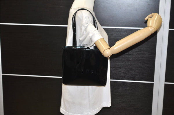 Authentic CHANEL Vintage Enamel Shoulder Hand Bag Purse Black 3485K